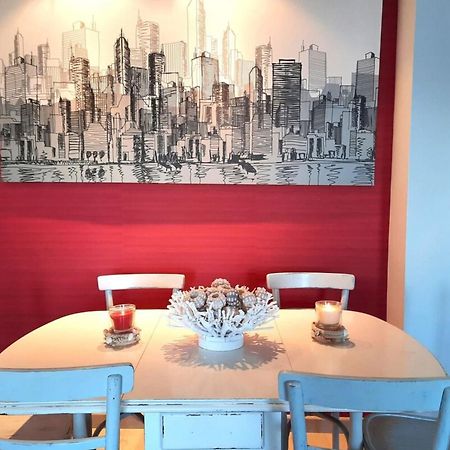 Paseo Del Rey - Fuengirola 2 Bedrooms Oceanfront Apartment מראה חיצוני תמונה