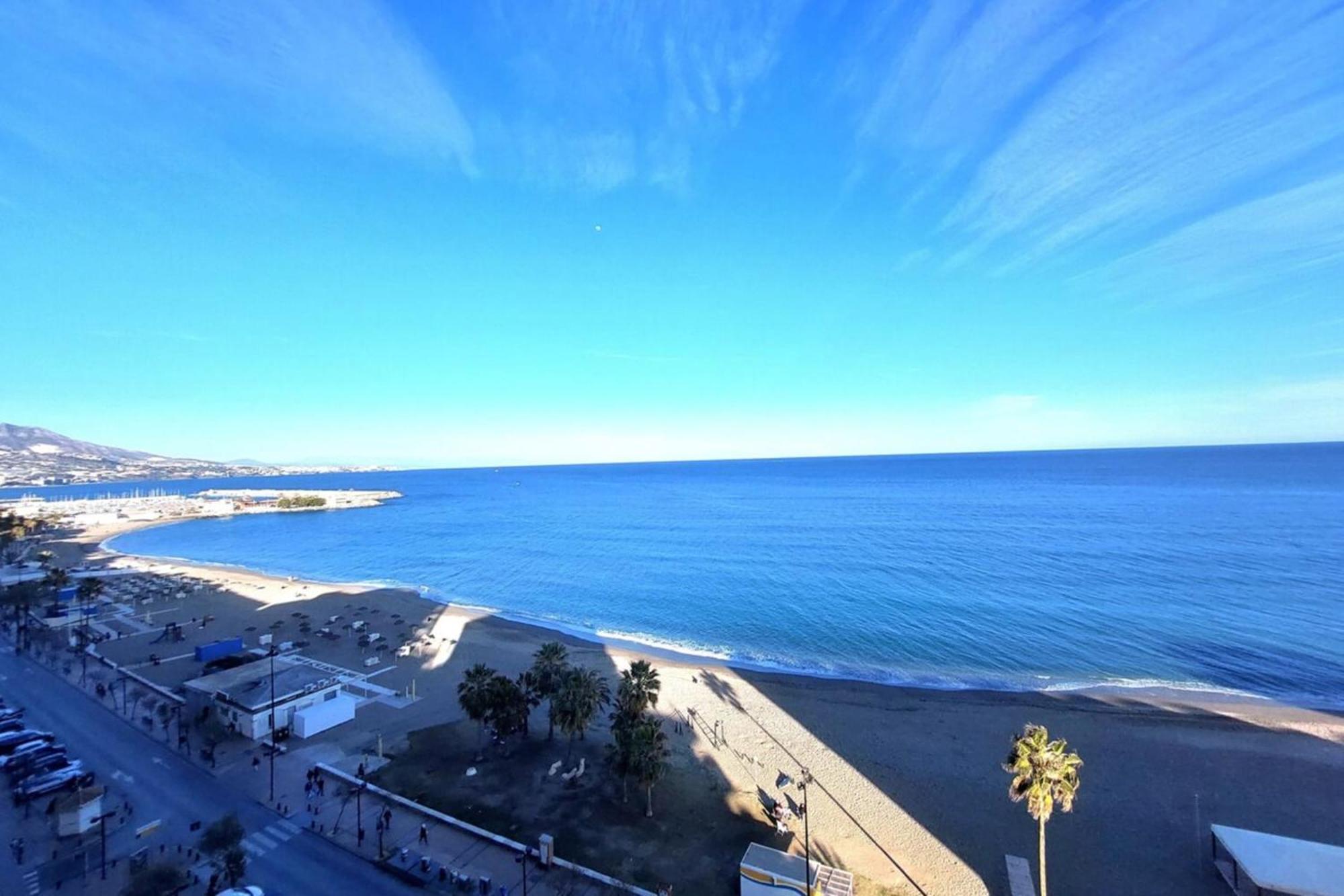 Paseo Del Rey - Fuengirola 2 Bedrooms Oceanfront Apartment מראה חיצוני תמונה
